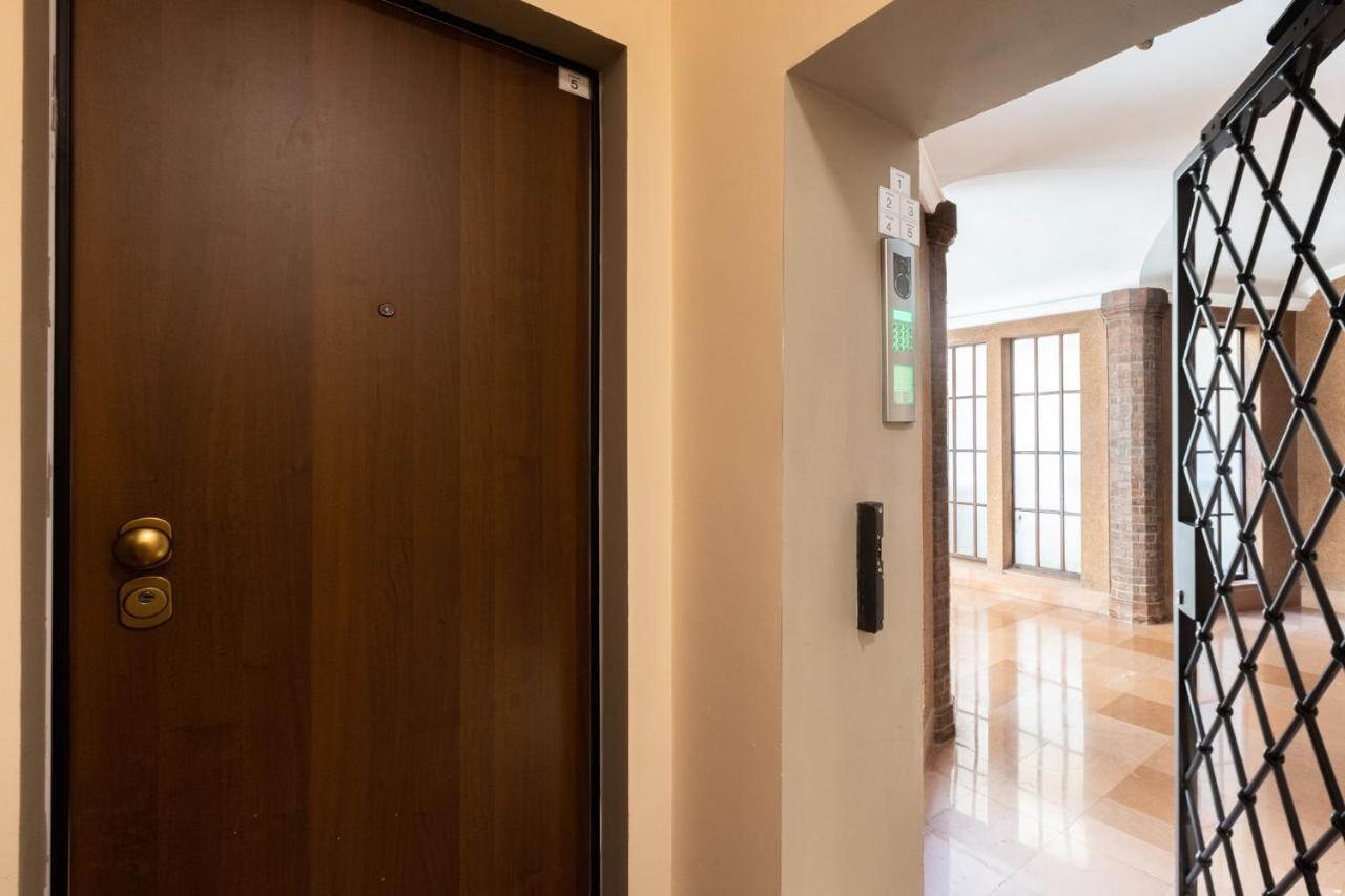 Goito 4, Bologna By Short Holidays Exteriör bild