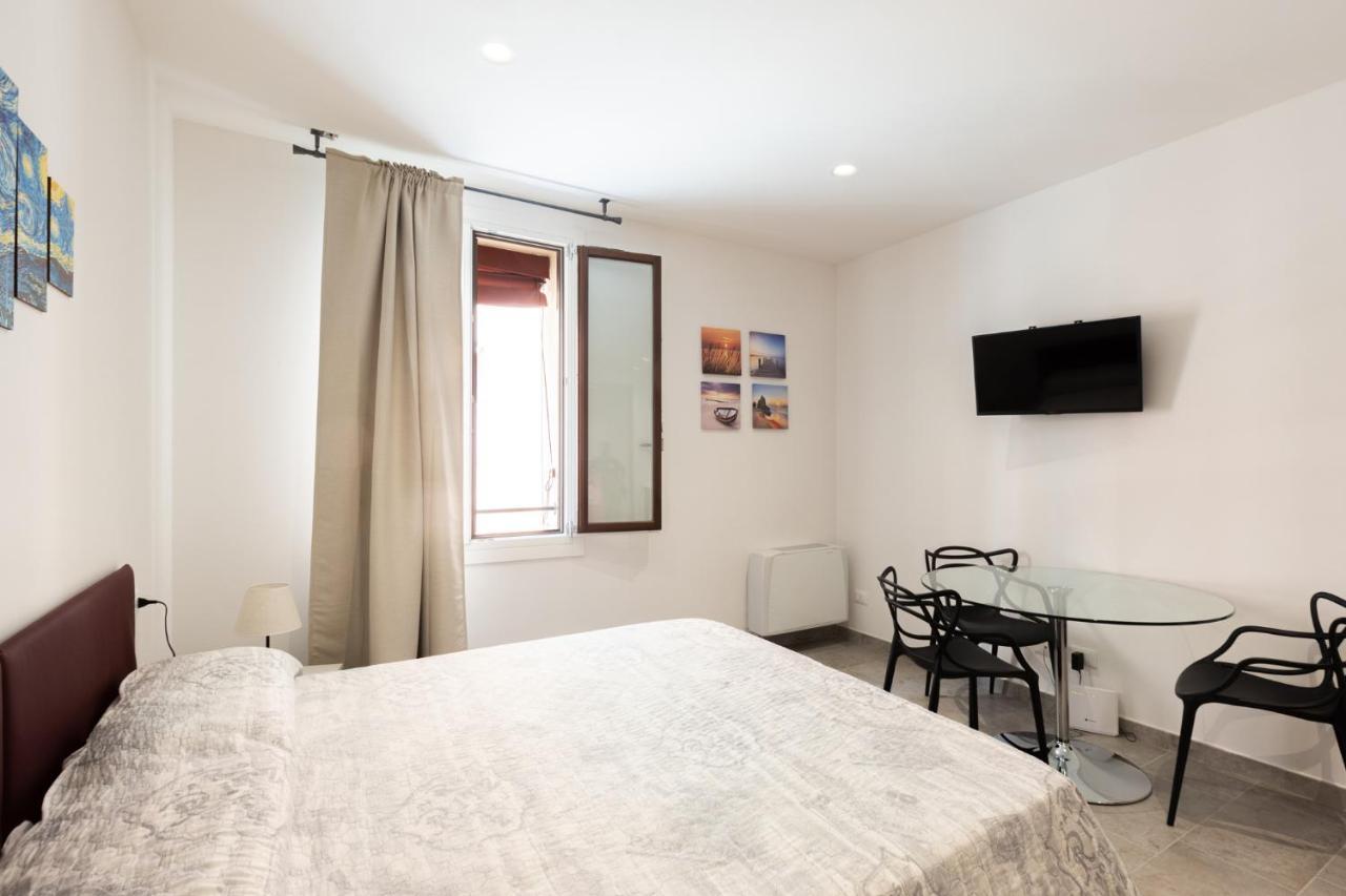Goito 4, Bologna By Short Holidays Exteriör bild