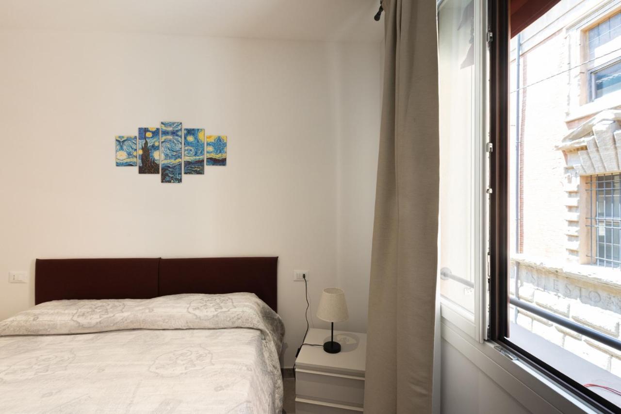 Goito 4, Bologna By Short Holidays Exteriör bild
